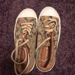 Coach shoes size 8